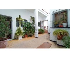 SE VENDE CONJUNTO DE VIVIENDAS EN UN MISMO EDIFICIO ZONA MALASMAÑANAS: DOS PISOS