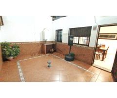 LA CASA FAMILIAR DE 4 HABITACIONES Y PATIO QUE ESTABAS BUSCANDO EN EL MEJOR