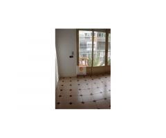 Estupendo piso de 4 dormitorios al lado de El Corte