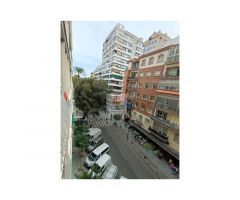 Estupendo piso de 4 dormitorios al lado de El Corte