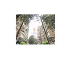 Estupendo piso de 4 dormitorios al lado de El Corte