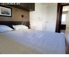 Apartamento con amarre para velero y garaje en Empuriabrava