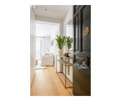 ¡Tu hogar de lujo en el corazón de Madrid, amueblado y listo para vivir!