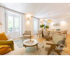 ¡Tu hogar de lujo en el corazón de Madrid, amueblado y listo para vivir!