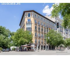 ¡Tu hogar de lujo en el corazón de Madrid, amueblado y listo para vivir!