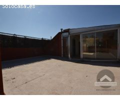 Metros de Serenidad: Tu Oasis de Confort - ALAMEDA DE 0SUNA