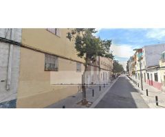 EDIFICIO EN BADALONA DE 9 VIVIENDAS CON RENTAB. DEL 6,5/ 7%
