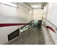 Lote de 18 plazas de parquin