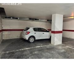 Lote de 18 plazas de parquin