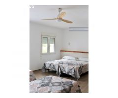 Vivienda constituida actualmente como Bed and Breakfast, 8 habitaciones.