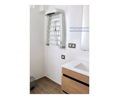 Vivienda constituida actualmente como Bed and Breakfast, 8 habitaciones.