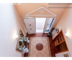 ¡Increíble villa en Denia con una gran parcela cerca del mar!