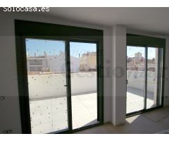 EDIFICIO DE RECIENTE CONSTRUCCIÓN EN EL CORAZÓN DEL PUERTO DE CAMBRILS