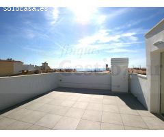 EDIFICIO DE RECIENTE CONSTRUCCIÓN EN EL CORAZÓN DEL PUERTO DE CAMBRILS