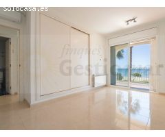 Vivienda única en primera línea de mar