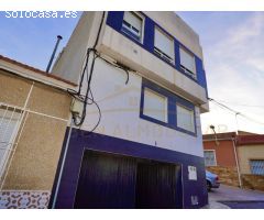 Casa individual sobre parcela de 490 m2 en Jardines del Paraiso