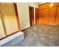 Casa individual sobre parcela de 490 m2 en Jardines del Paraiso