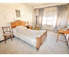 Casa individual sobre parcela de 490 m2 en Jardines del Paraiso