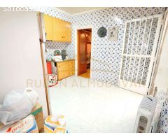 Casa individual sobre parcela de 490 m2 en Jardines del Paraiso