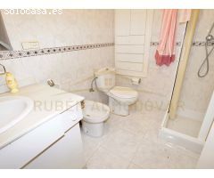 Casa individual sobre parcela de 490 m2 en Jardines del Paraiso