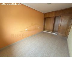 Casa individual sobre parcela de 490 m2 en Jardines del Paraiso