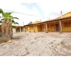 Casa individual sobre parcela de 490 m2 en Jardines del Paraiso