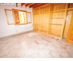 Casa individual sobre parcela de 490 m2 en Jardines del Paraiso