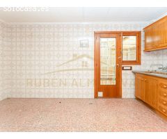 Casa adosada en venta en La Llosa de Cambrils