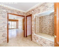 Casa adosada en venta en La Llosa de Cambrils
