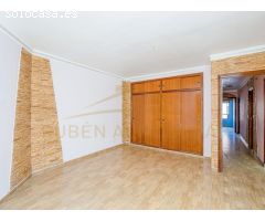 Casa adosada en venta en La Llosa de Cambrils