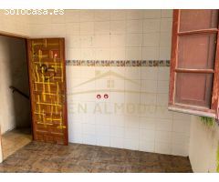 Casa adosada en venta en La Llosa de Cambrils