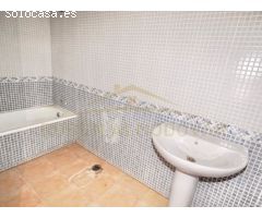 Casa adosada en venta en La Llosa de Cambrils