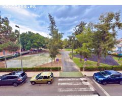 Local comercial nuevo a estrenar en zona prime del puerto de Cambrils.