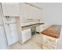 Local comercial nuevo a estrenar en zona prime del puerto de Cambrils.