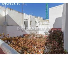 GARAJE EN VENTA EN PASEO MARITIMO