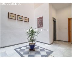Casa de dos plantas en el centro de Mahón