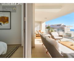 Apartamento de lujo en venta con vistas panorámicas al mar en Benalmádena