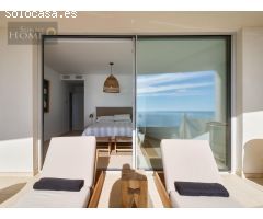 Apartamento de lujo en venta con vistas panorámicas al mar en Benalmádena