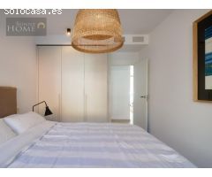 Apartamento de lujo en venta con vistas panorámicas al mar en Benalmádena