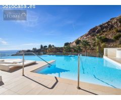 Apartamento de lujo en venta con vistas panorámicas al mar en Benalmádena