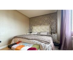 HABITACIÓN DISPONIBLE