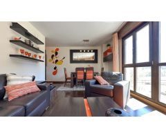 HABITACIÓN DISPONIBLE