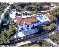 BONITO APARTAMENTO EN LA MALAGUETA