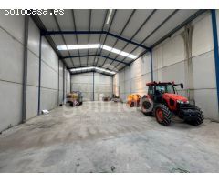 NAVE EN POLIGONO INDUSTRIAL LOS ALBEROS