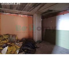 Local comercial de 350 m² en el centro de Betanzos