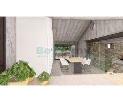 Casa de piedra de 87 m² a reformar con parcela de 934 m²