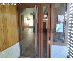 Se alquila local comercial acondicionado como Cafetería/Restaurante