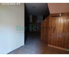 Se alquila local comercial acondicionado como Cafetería/Restaurante