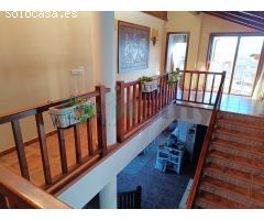 EXclusivo chalet independiente de 354 m² en Pravio (Cambre)