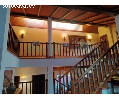EXclusivo chalet independiente de 354 m² en Pravio (Cambre)